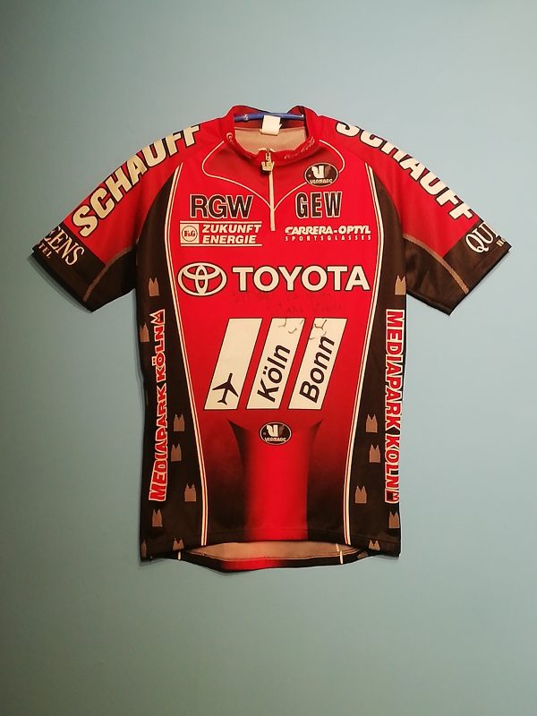 EQUIPO COLONIA-TOYOTA-FLUGHAFEN KOLN BONN 1999